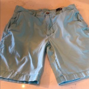 PALE BLUE VINEYARD VINES KHAKI SHORTS